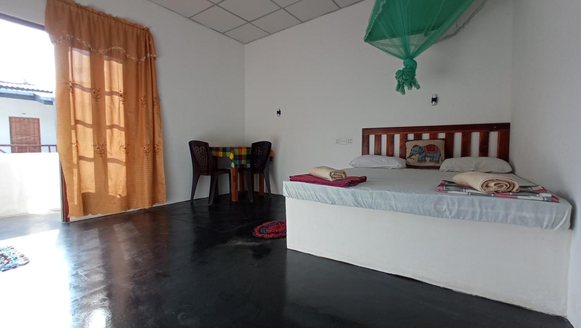 Safari Horizon Udawalawe Bed & Breakfast Bagian luar foto